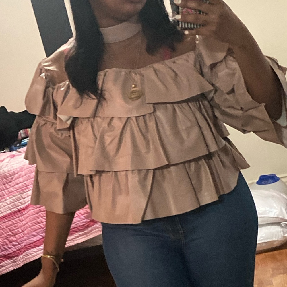 Ruffle top